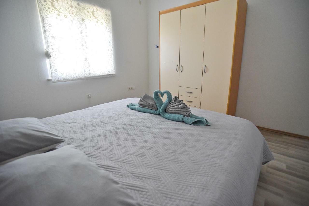 Mihaela Apartment 扎达尔 外观 照片