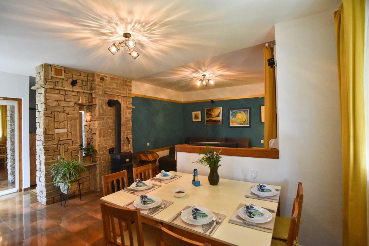 Mihaela Apartment 扎达尔 外观 照片